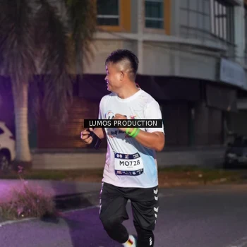 Runner Photo 7989319