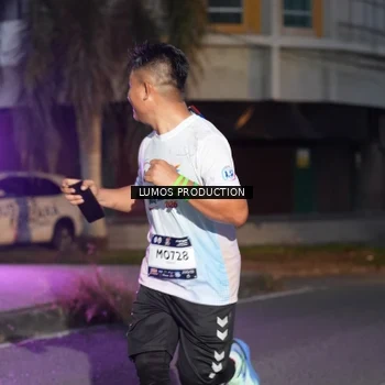 Runner Photo 7989326