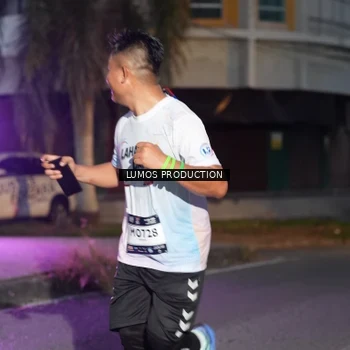 Runner Photo 7989331