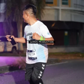 Runner Photo 7989332