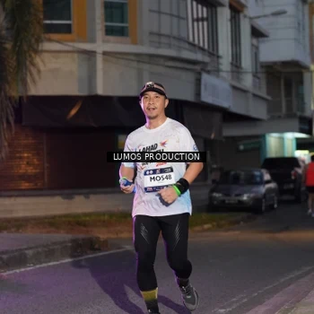 Runner Photo 7989345