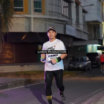 Runner Photo 7989348