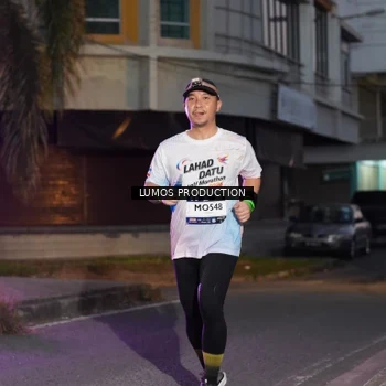 Runner Photo 7989355