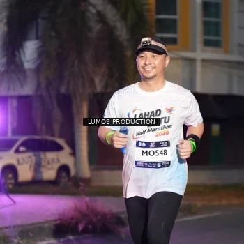 Runner Photo 7989373