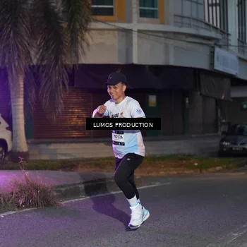 Runner Photo 7989407