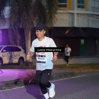 Runner Photo 7989419