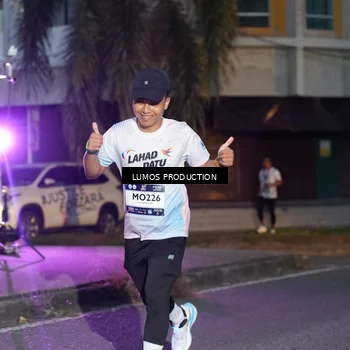 Runner Photo 7989422