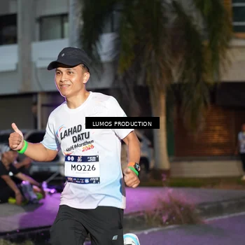 Runner Photo 7989427