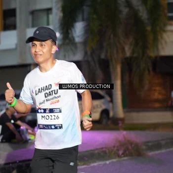Runner Photo 7989429