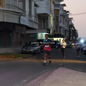Runner Photo 7989445