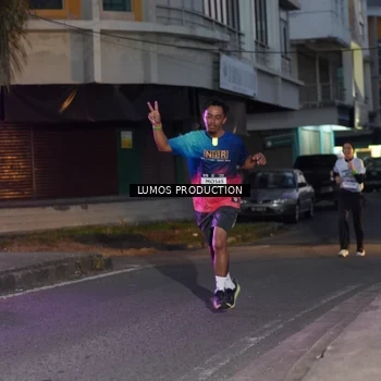 Runner Photo 7989452