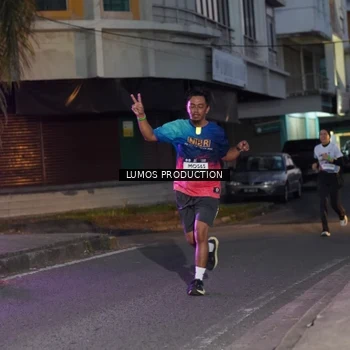 Runner Photo 7989457