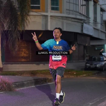 Runner Photo 7989460