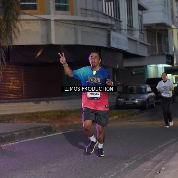 Runner Photo 7989461