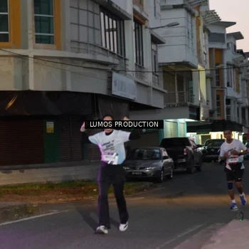 Runner Photo 7989467