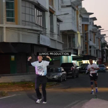 Runner Photo 7989470