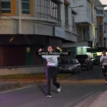 Runner Photo 7989471