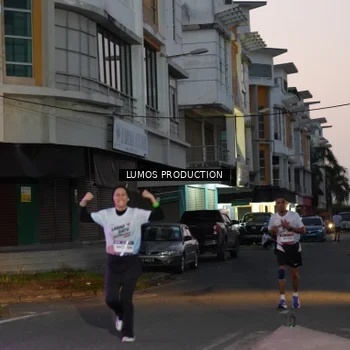 Runner Photo 7989472