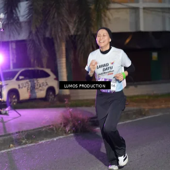 Runner Photo 7989492