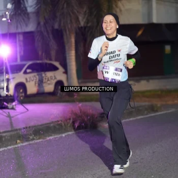 Runner Photo 7989493