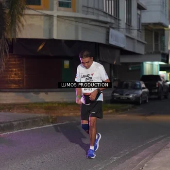 Runner Photo 7989515