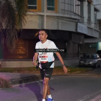 Runner Photo 7989534