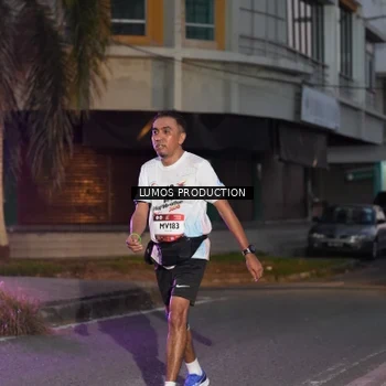Runner Photo 7989537