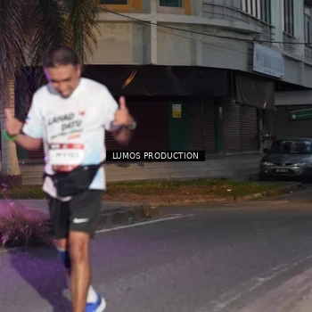 Runner Photo 7989540