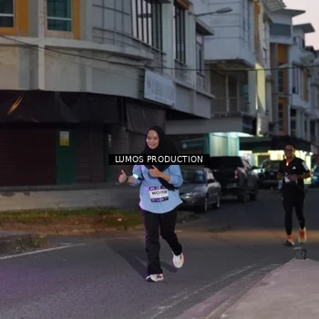 Runner Photo 7989578