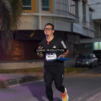 Runner Photo 7989624