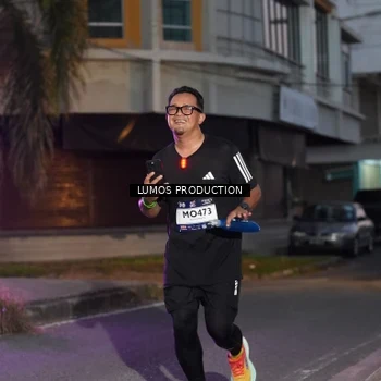 Runner Photo 7989625
