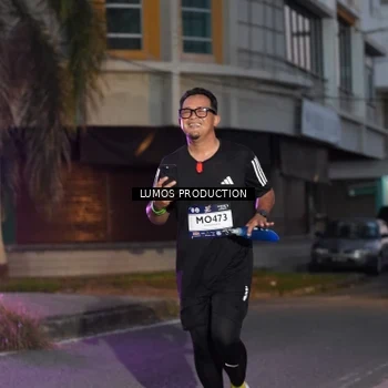 Runner Photo 7989626