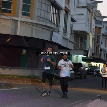 Runner Photo 7989641