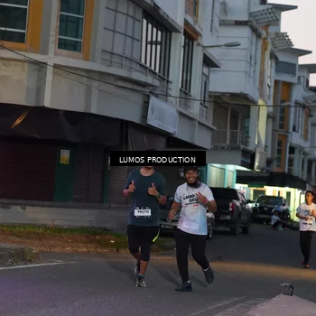 Runner Photo 7989642