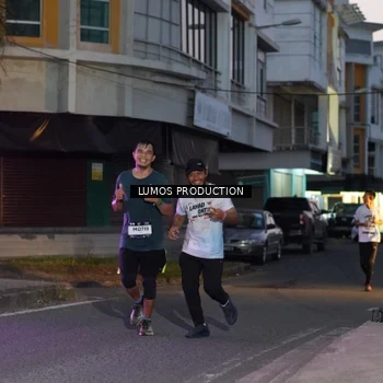 Runner Photo 7989646
