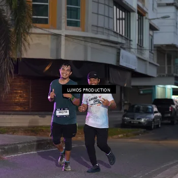 Runner Photo 7989654