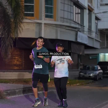 Runner Photo 7989659