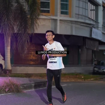 Runner Photo 7989668