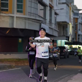 Runner Photo 7989705