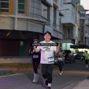 Runner Photo 7989706