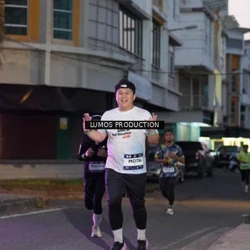 Runner Photo 7989711