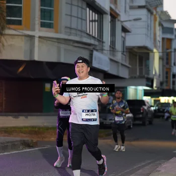 Runner Photo 7989712