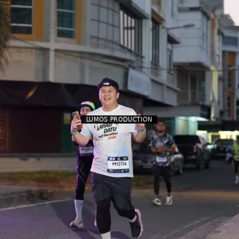 Runner Photo 7989717