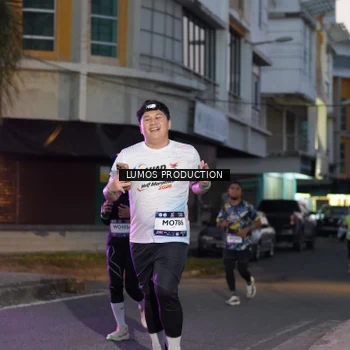 Runner Photo 7989718