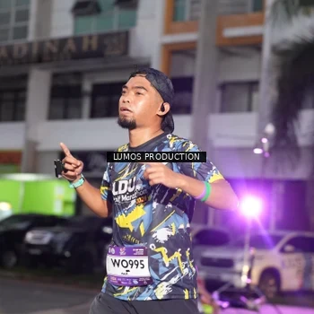 Runner Photo 7989762
