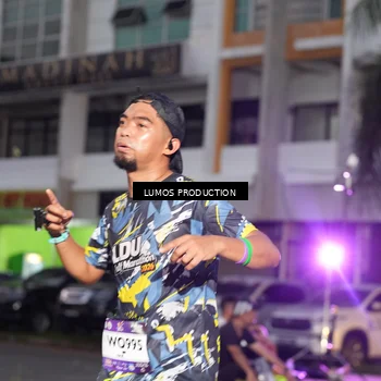 Runner Photo 7989763
