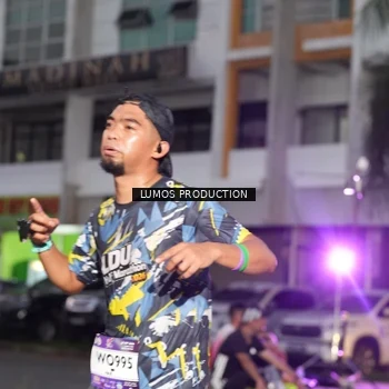 Runner Photo 7989766