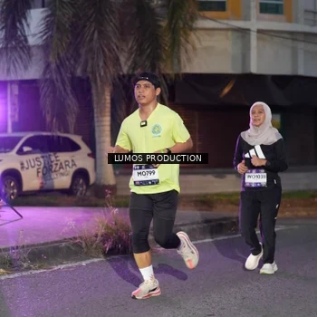 Runner Photo 7989774