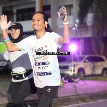 Runner Photo 7989844