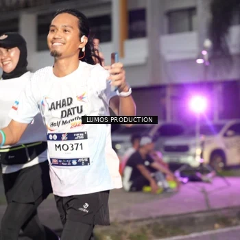 Runner Photo 7989857
